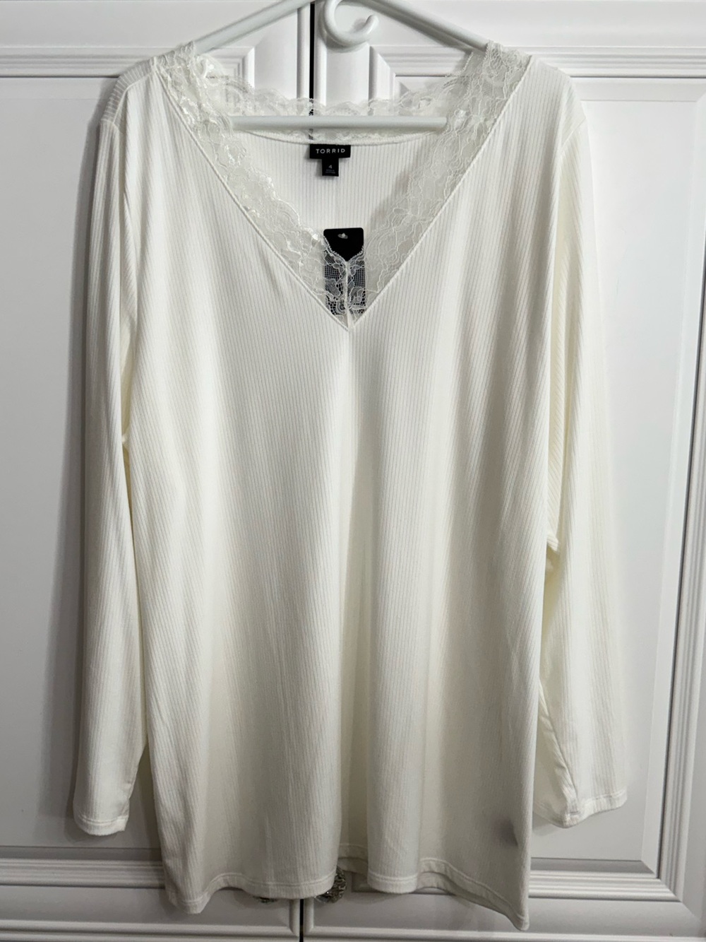 torrid Ivory Lace V-Neck Long Sleeve Top